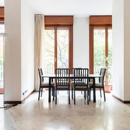 Appartement Quiet Arco Della Pace Milan